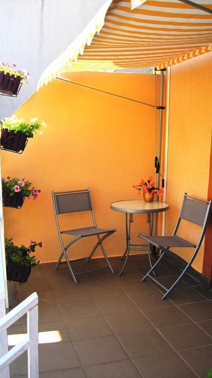 Friendly People'S Guest House Zadar Bagian luar foto